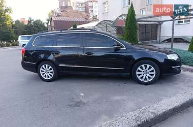 Універсал Volkswagen Passat 2009 в Сумах