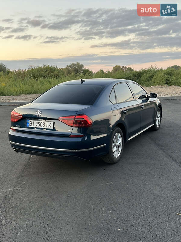 Седан Volkswagen Passat 2018 в Пирятине