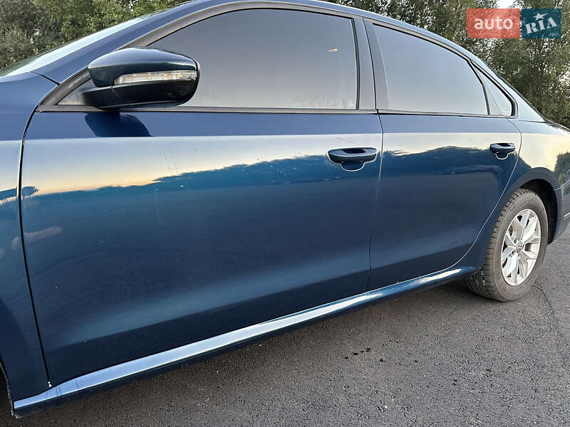 Седан Volkswagen Passat 2018 в Пирятине