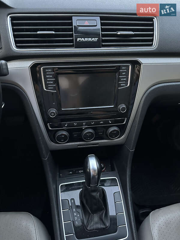 Седан Volkswagen Passat 2018 в Пирятине