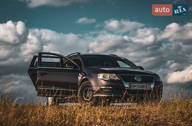 Універсал Volkswagen Passat 2005 в Сумах