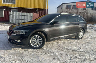 Универсал Volkswagen Passat 2020 в 
