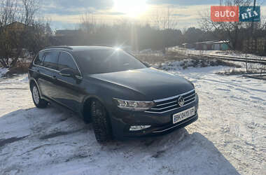 Универсал Volkswagen Passat 2020 в 