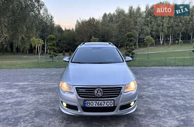 Універсал Volkswagen Passat 2010 в 