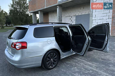 Універсал Volkswagen Passat 2010 в 