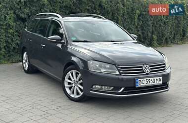 Універсал Volkswagen Passat 2012 в Львові
