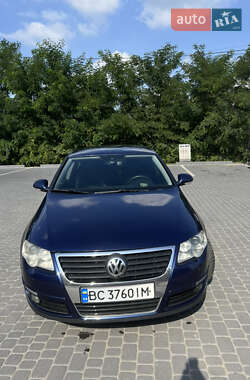 Седан Volkswagen Passat 2008 в Львові