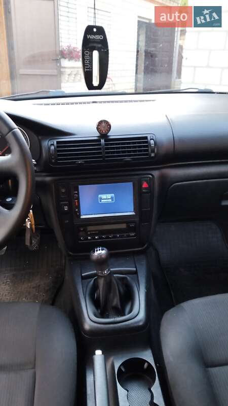 Седан Volkswagen Passat 2001 в Тульчине