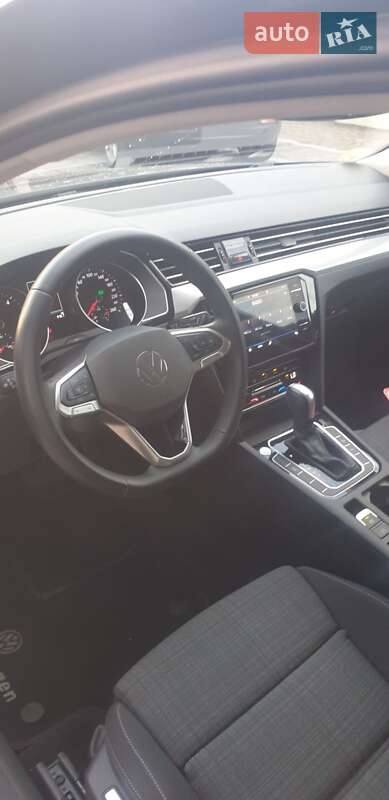Універсал Volkswagen Passat 2021 в Стрию