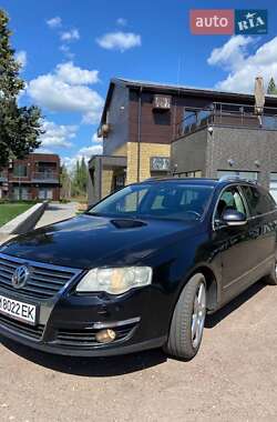Универсал Volkswagen Passat 2007 в Тростянце