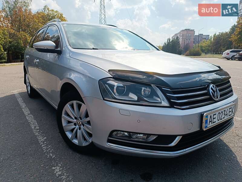 Volkswagen Passat 2011 Volkswagen Passat 2011