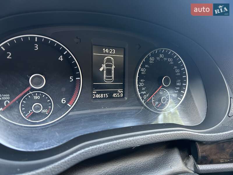 Седан Volkswagen Passat 2013 в Запорожье