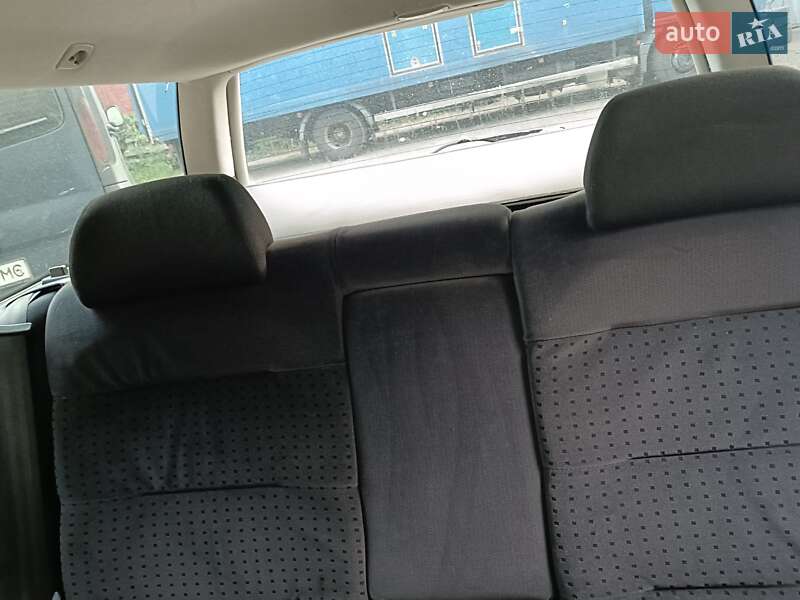 Универсал Volkswagen Passat 1997 в Киеве