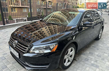 Седан Volkswagen Passat 2012 в Одессе