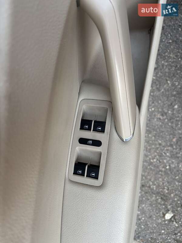 Седан Volkswagen Passat 2018 в Кропивницком