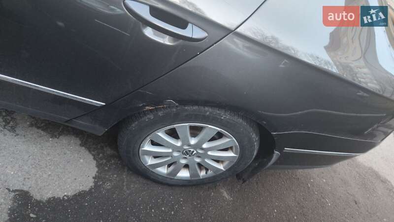 Седан Volkswagen Passat 2006 в Львові