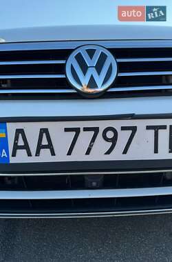 Универсал Volkswagen Passat 2018 в 