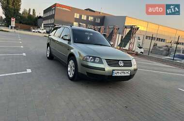 Универсал Volkswagen Passat 2002 в Житомире