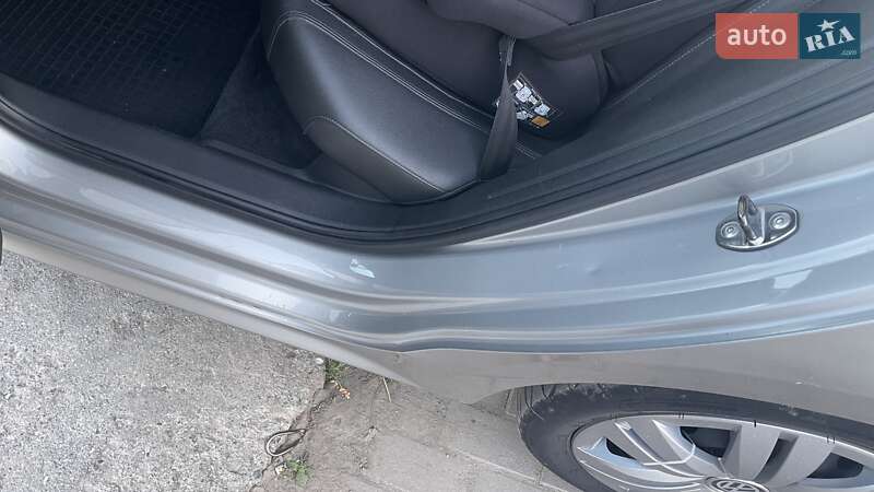 Седан Volkswagen Passat 2013 в Шепетовке