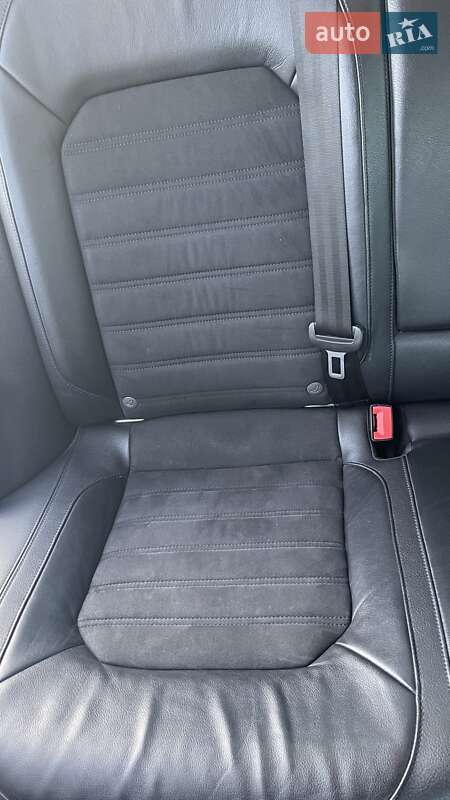 Седан Volkswagen Passat 2013 в Шепетовке