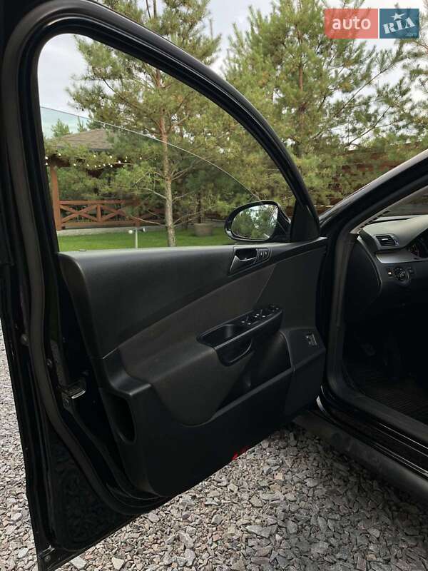 Универсал Volkswagen Passat 2009 в Ровно фото 10 Универсал Volkswagen Passat 2009 в Ровно