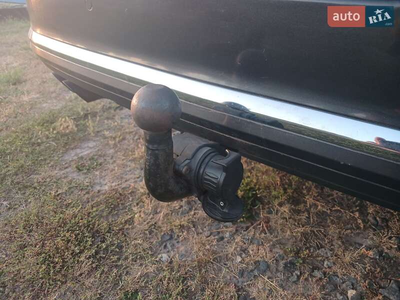 Универсал Volkswagen Passat 2014 в Киеве