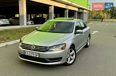 Седан Volkswagen Passat 2013 в Киеве