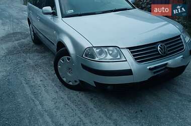 Універсал Volkswagen Passat 2003 в Брониках