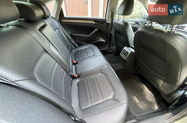 Седан Volkswagen Passat 2014 в 