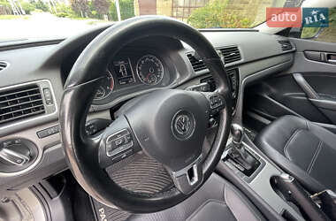 Седан Volkswagen Passat 2014 в 