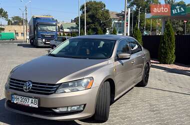 Седан Volkswagen Passat 2014 в Одессе