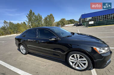 Седан Volkswagen Passat 2018 в Сумах