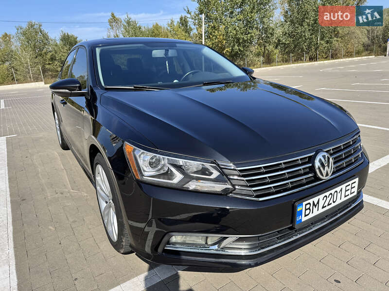 Седан Volkswagen Passat 2018 в Сумах