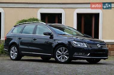 Универсал Volkswagen Passat 2011 в Сарнах
