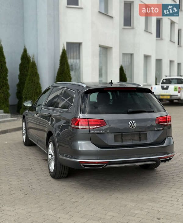Универсал Volkswagen Passat 2017 в Житомире фото 13 Универсал Volkswagen Passat 2017 в Житомире