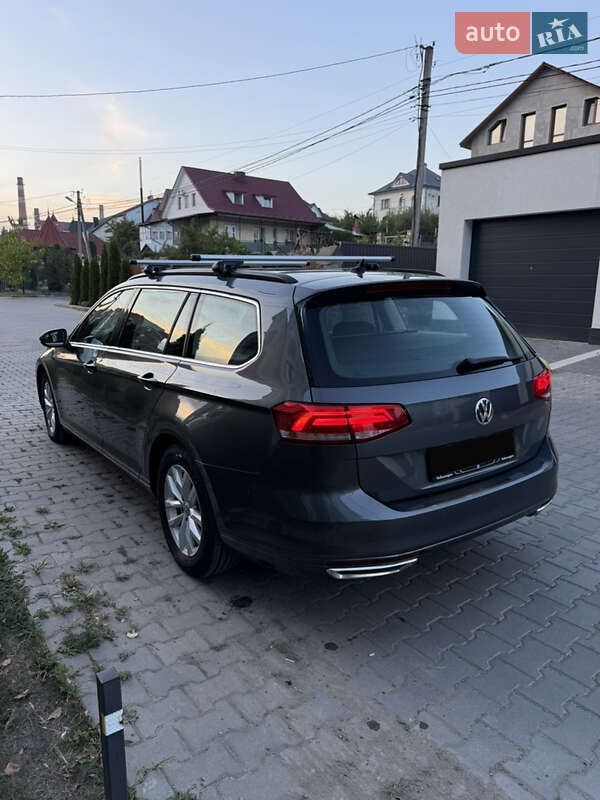Универсал Volkswagen Passat 2015 в Черновцах