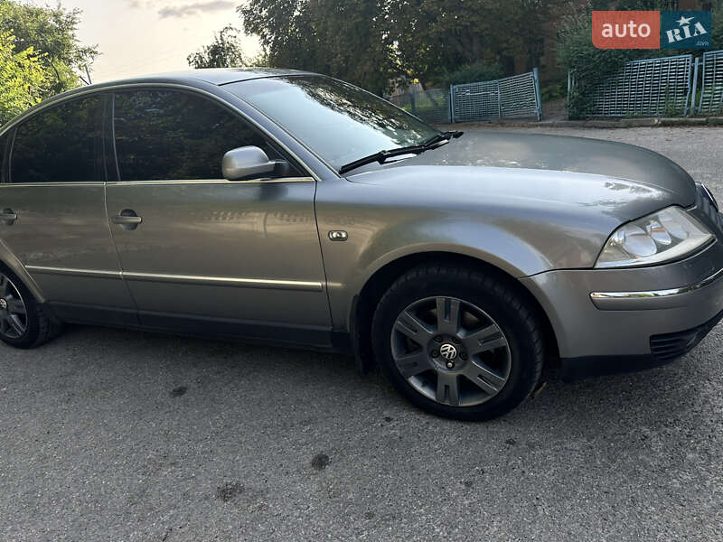 Volkswagen Passat 2003 Volkswagen Passat 2003