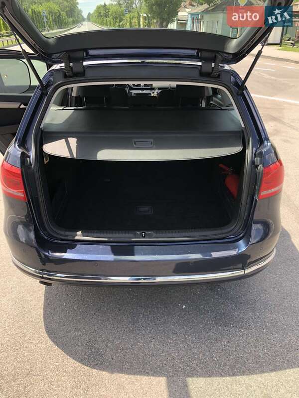 Універсал Volkswagen Passat 2014 в Бобровиці