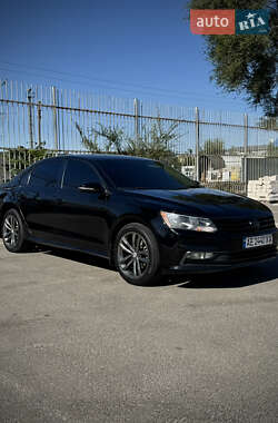 Седан Volkswagen Passat 2016 в 