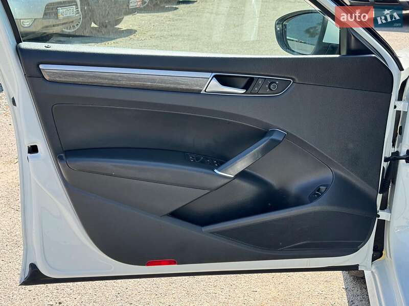 Седан Volkswagen Passat 2016 в Вінниці фото 12 Седан Volkswagen Passat 2016 в Вінниці