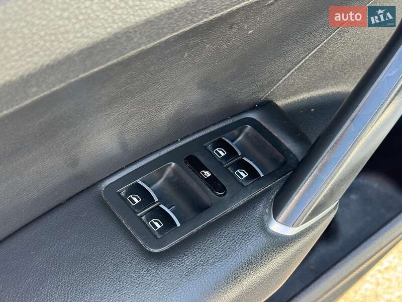 Седан Volkswagen Passat 2016 в Вінниці фото 13 Седан Volkswagen Passat 2016 в Вінниці