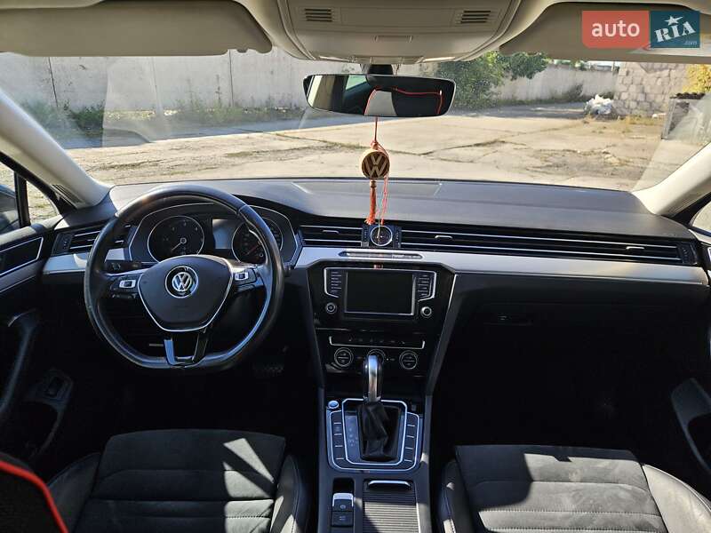 Універсал Volkswagen Passat 2017 в Українці