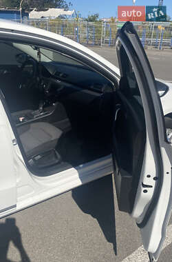 Седан Volkswagen Passat 2013 в 