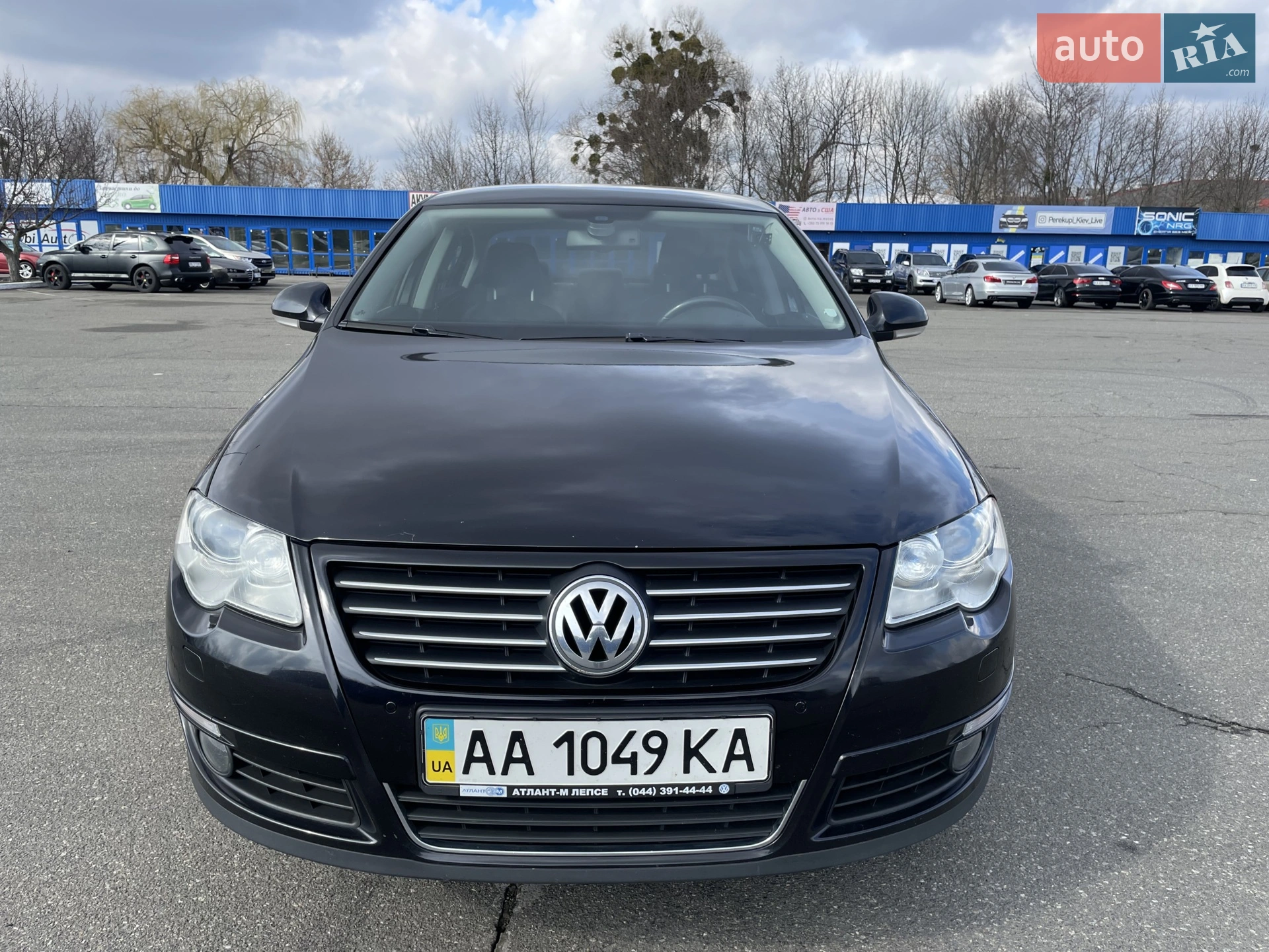 2010 Volkswagen Passat - мініатюра 3