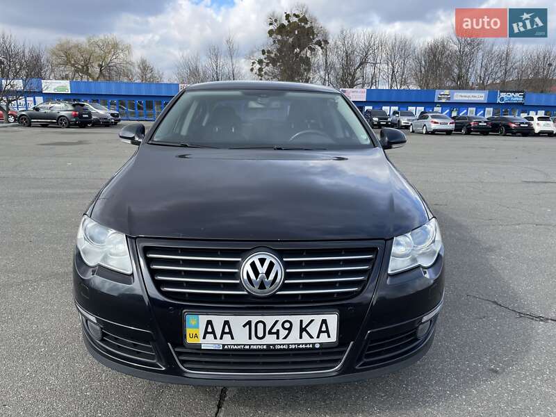Седан Volkswagen Passat 2010 в Києві