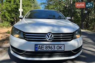 Седан Volkswagen Passat 2012 в Новомосковске