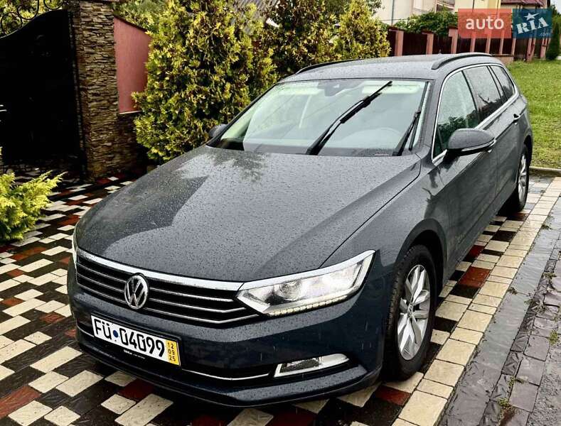 Универсал Volkswagen Passat 2019 в Ужгороде