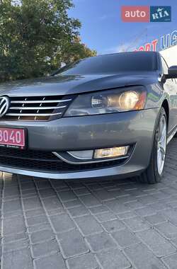 Седан Volkswagen Passat 2015 в Одессе