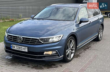 Універсал Volkswagen Passat 2017 в Радивиліві