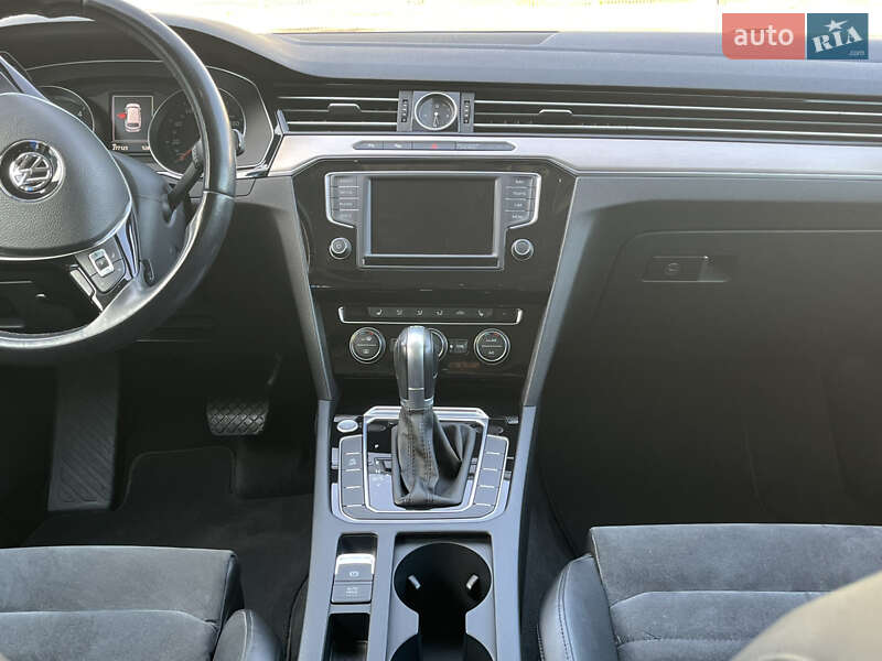 Универсал Volkswagen Passat 2015 в Ковеле